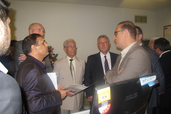 Professor Samii visited Research Center for Science and Technology in Medicine